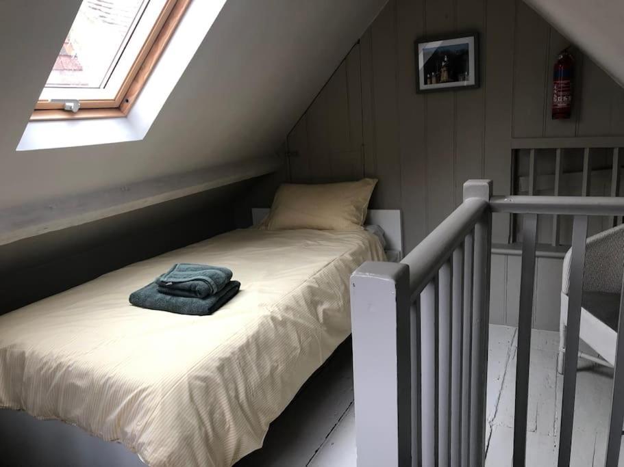 Hastings Old Town. Cottage - By The Sea Exterior foto