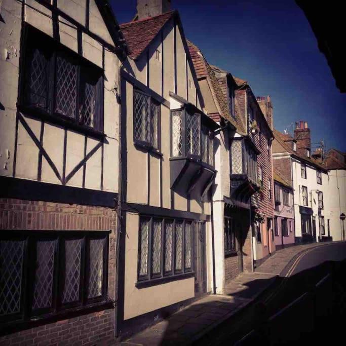 Hastings Old Town. Cottage - By The Sea Exterior foto